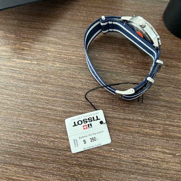 TISSOT - Picture 10 of 11